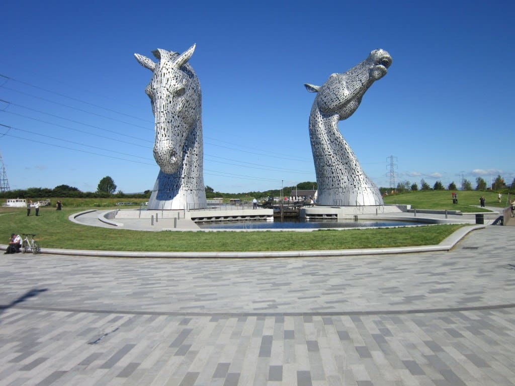 The-Kelpies-with-hardscaping_copyright-Andy-Scott-_-andy@scottsculptures.co_.uk