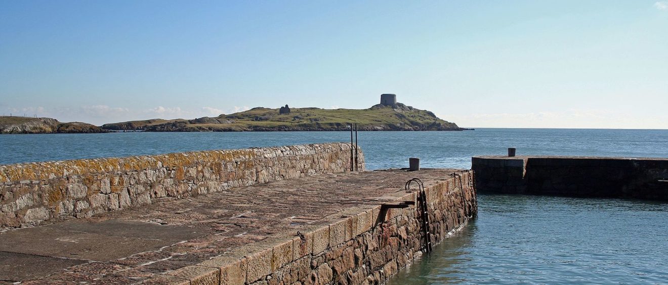 SMET NHL 5 used on Coliemore harbour, dalkey, co dublin_Nolan Engineering