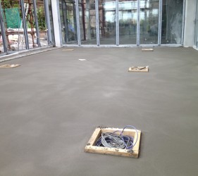 Rapidur® B5 Rapid Drying Screed Binder, is a special polymer-modified binder for particularly economical ­production of high-strength, rapid-set cement screed – based on DIN 18560 – allowing early floor installation - available from SMET