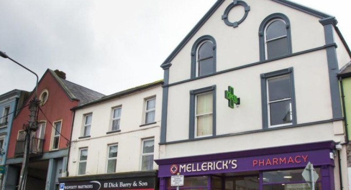 Colman Howard Lime Plastering, CASEA Bauprocalc KAP Lime Render was supplied for this project by Smet Building Products Ltd