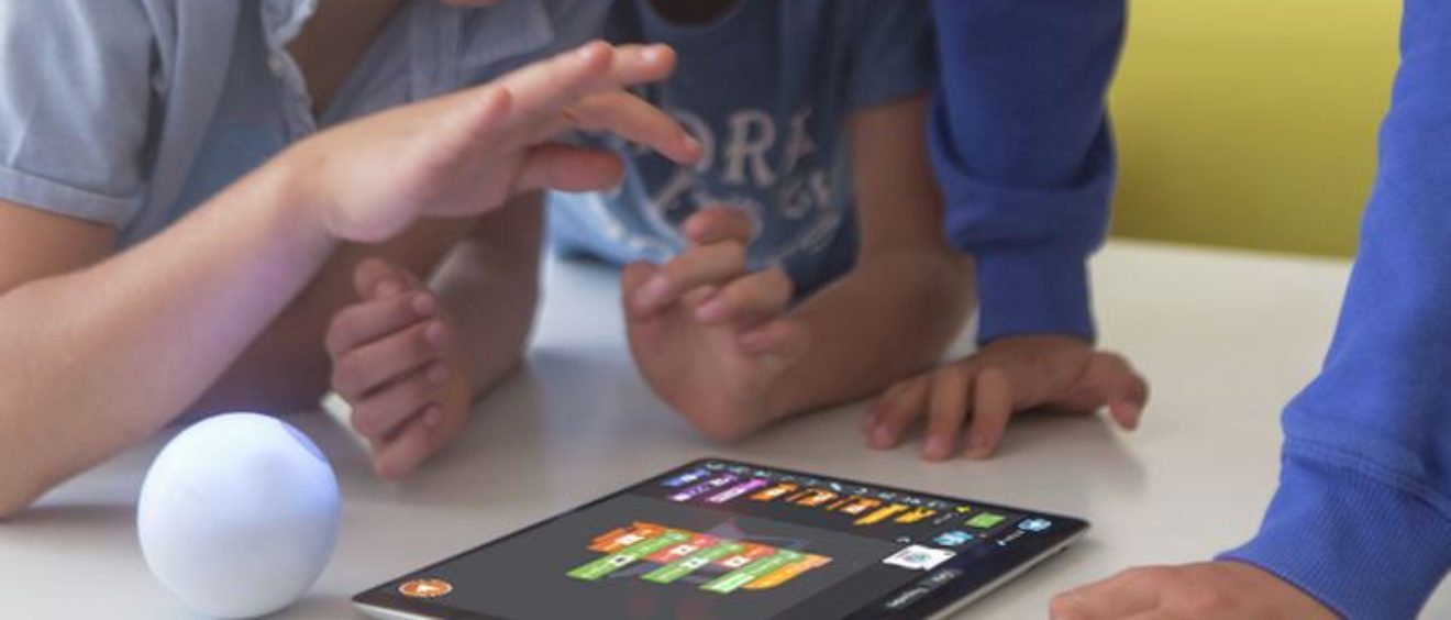 SMET main sponsor for Windsor Hill PS Coding Club | 2017