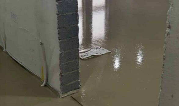 Fast Floor Screed Ltd | Mobile Screed Factory | Alpha Hemi Hydrate Screed for apartments | 3500m2 in 6 days